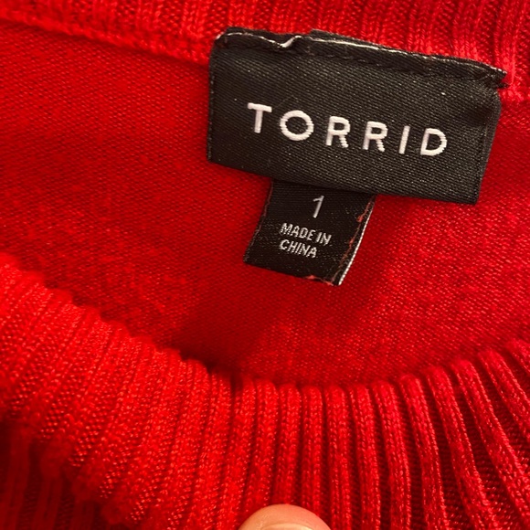 Torrid size 1x red off the shoulder sweater - Picture 3 of 6
